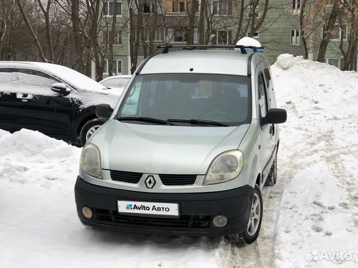 Renault Kangoo 1.1 МТ, 2003, 200 000 км