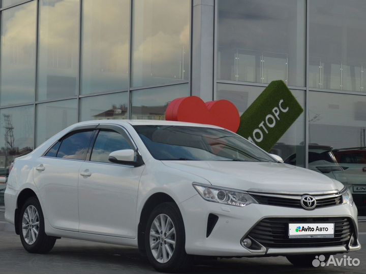 Toyota Camry 2.5 AT, 2015, 70 000 км