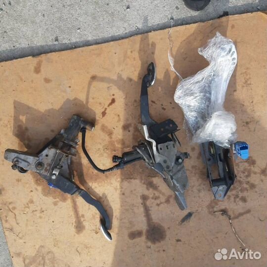 Педали мазда cx7 mazda 3,6 мпс