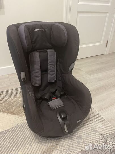 Детское кресло поворотное bebe confort axiss