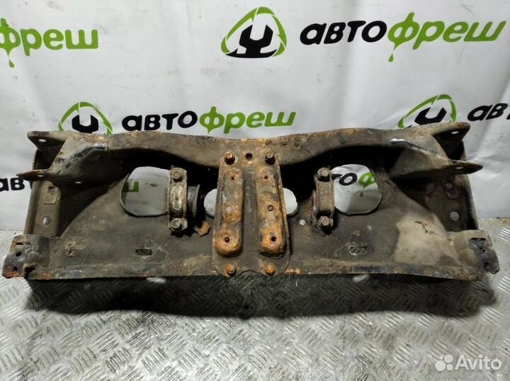 Балка подмоторная Subaru Legacy B13