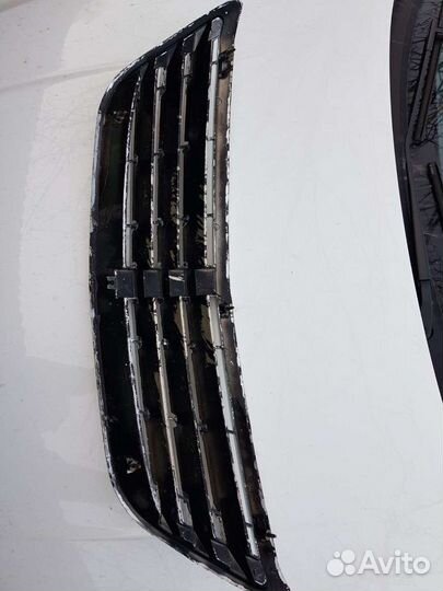 Решётка радиатора Лексус рх 400