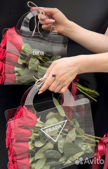 Клубника в шоколаде с цветами и без