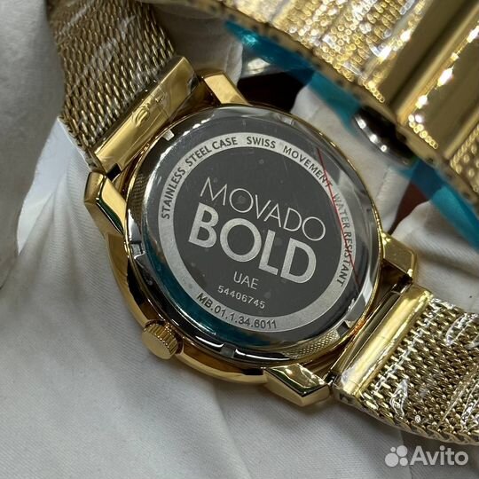 Часы movado