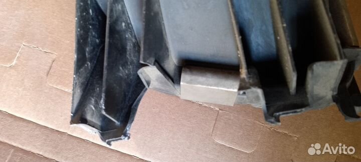 Фара передняя правая