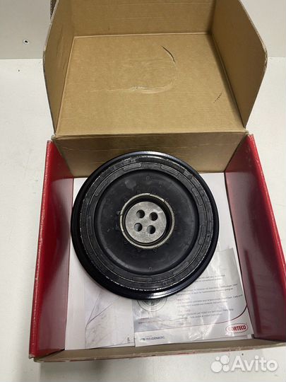 Шкив коленвала BMW N57 3.0d 4.0d 11237800026