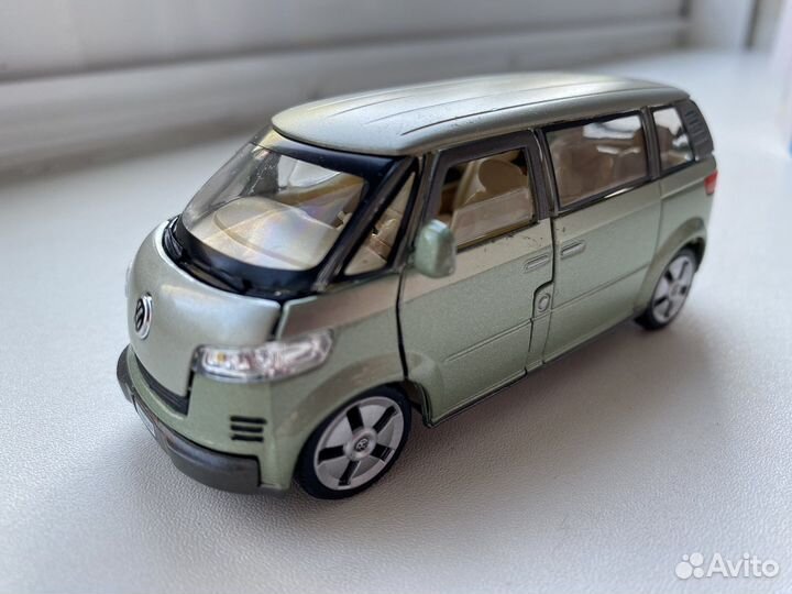 Volkswagen microbus масштаб 1:43