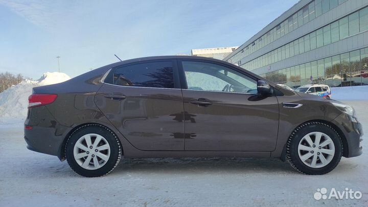 Kia Rio 1.6 AT, 2015, 84 650 км