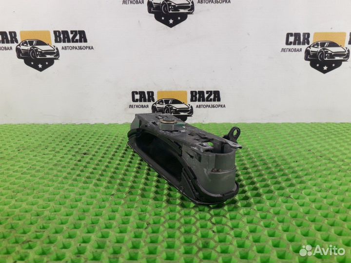 Ручка двери наружная передняя правая R