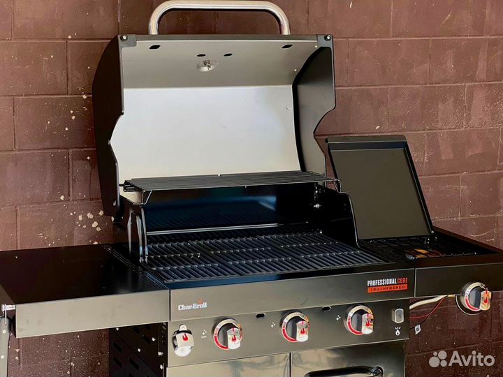 Газовый гриль барбекю Char-Broil Core 3b