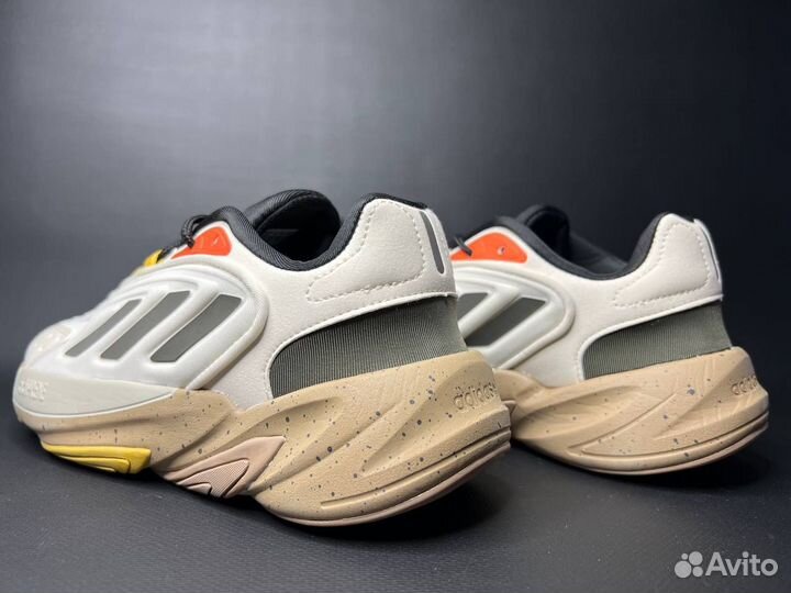 Кроссовки Adidas ozelia