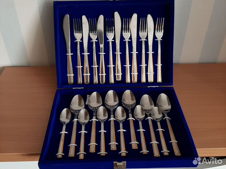 Набор столовых приборов