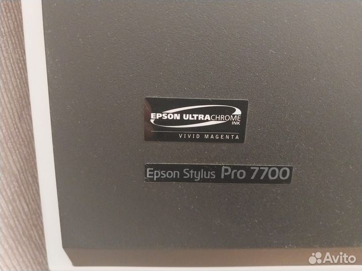 Плоттер Epson Stylus Pro 7700