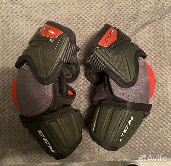 Налокотники хоккейные