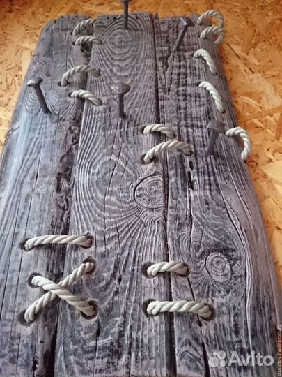 Деревянное панно