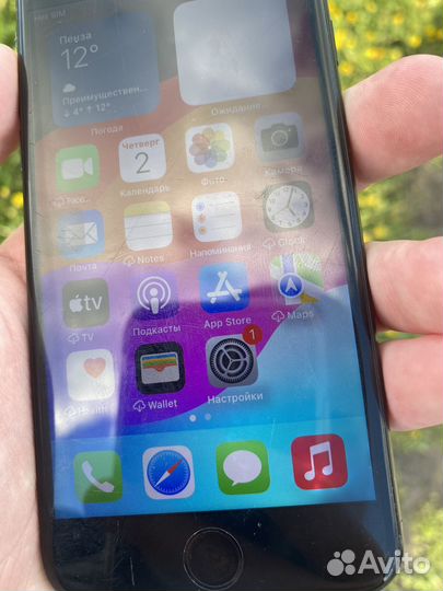 iPhone SE (2020), 64 ГБ
