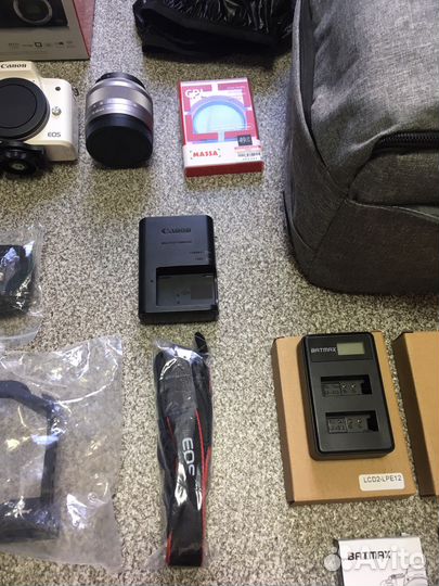 Фотоаппарат (камера, фотокамера) Canon M50