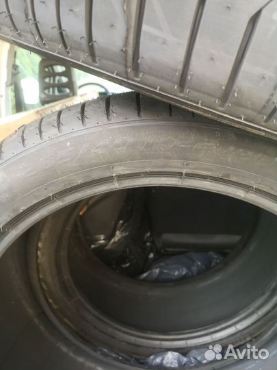 Pirelli P Zero PZ4 285/40 R22 и 325/35 R22