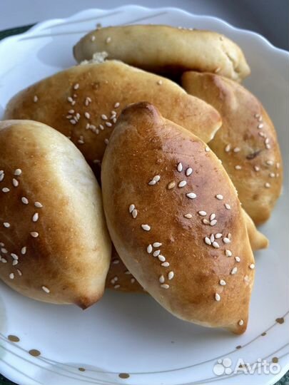 Вареники, беляши, пирожки, пельмени по-домашнему