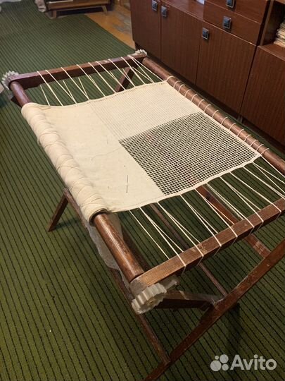 Пяльца-рамка напольные для вышивания