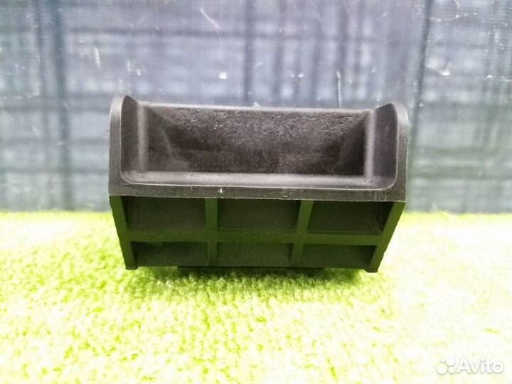 Крепление радиатора Bmw X5 E53 M54 2001