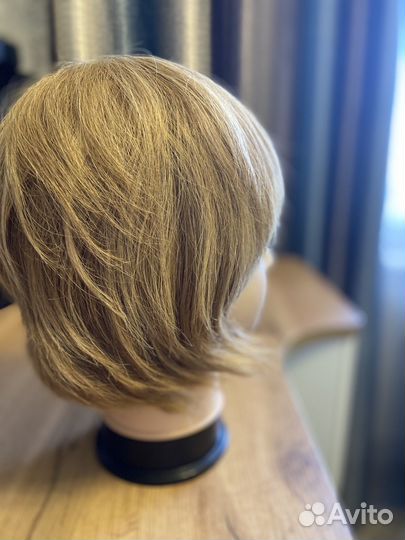 Продам парик из натуральных волос