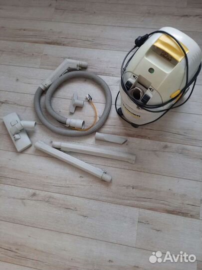Пылесос моющий Karcher