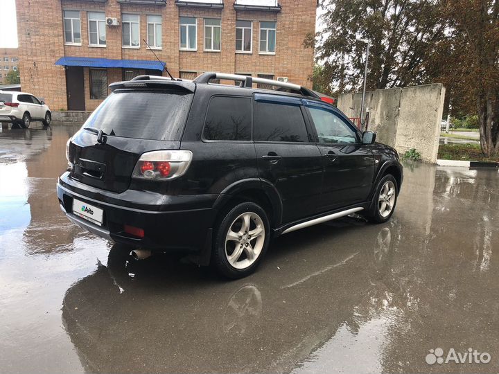 Mitsubishi Outlander 2.4 AT, 2007, 298 000 км