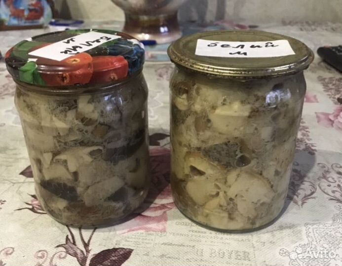 Грибочки маринованные, соленые