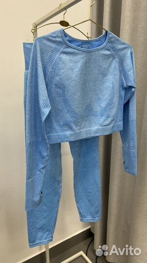 Костюм для фитнеса