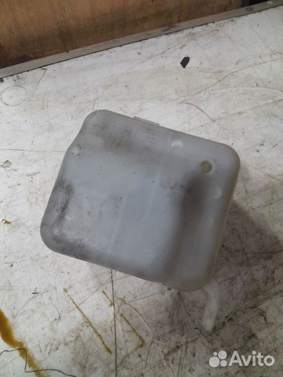 Расширительный бачок G4KD Kia Sportage 3 2010