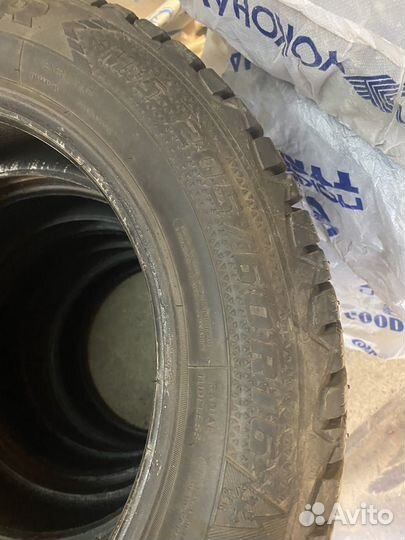 Goodyear Ultragrip 600 205/60 R16