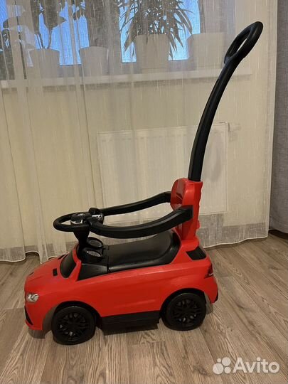 Машинка-каталка детская