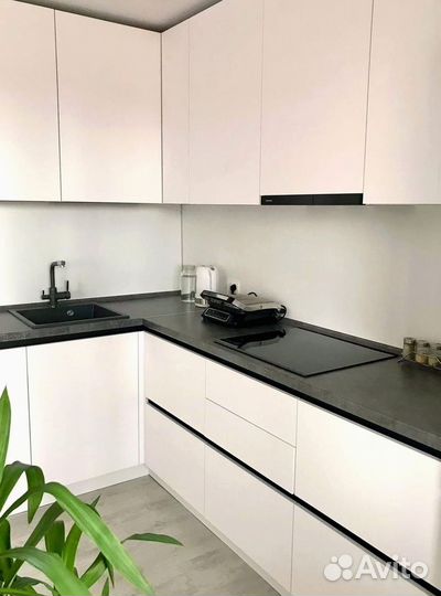 Кухня на заказ. Доставка и сборка