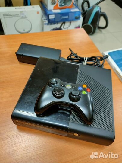 Игровая приставка Xbox 360 500Gb цн