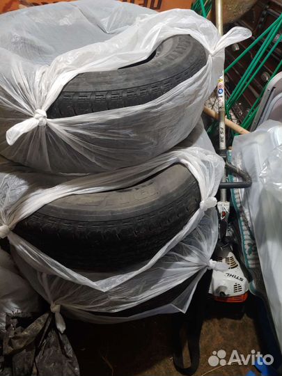 Bridgestone Desert Dueler 265/65 R17