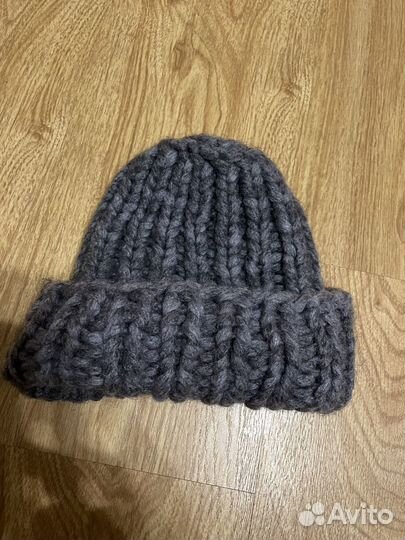 Шапки вязаные