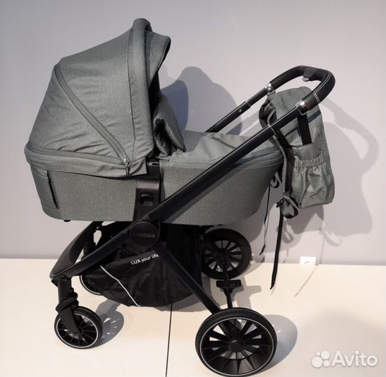 Коляска 2 в 1 luxmmom7 760