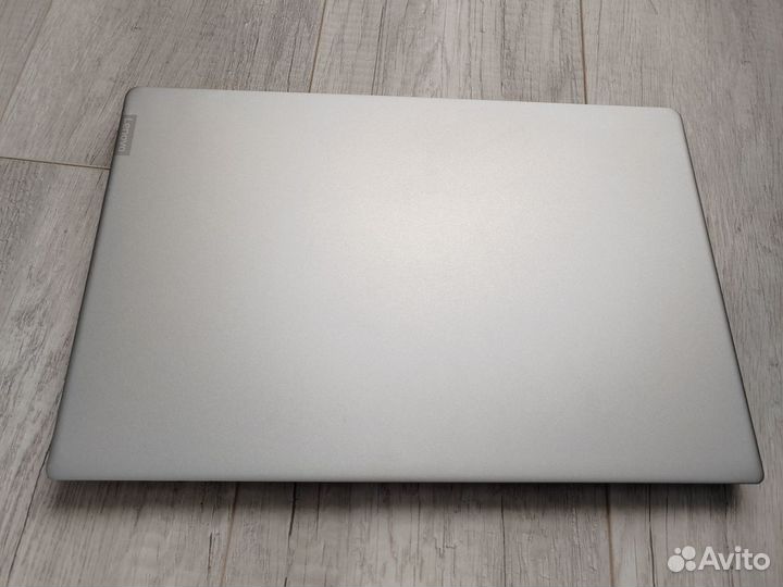 Ноутбук Lenovo ideapad 330S-15IKB 2,2-3,4Ггц