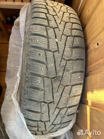 Зимняя резина с дисками 215/60/r17