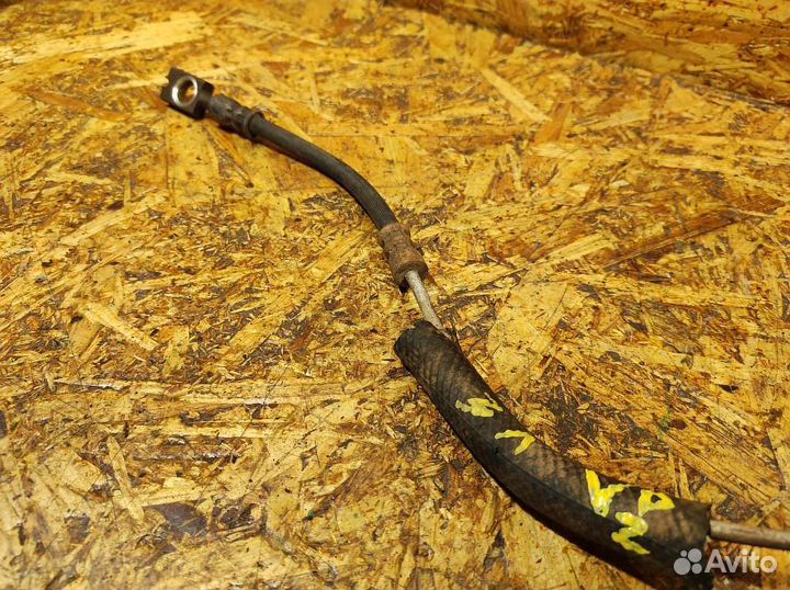 Трубка шланг тормозной Peassat b5