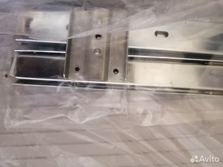 Полка для клавиатуры