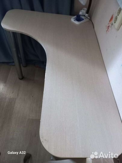 Угловой письменный стол бу