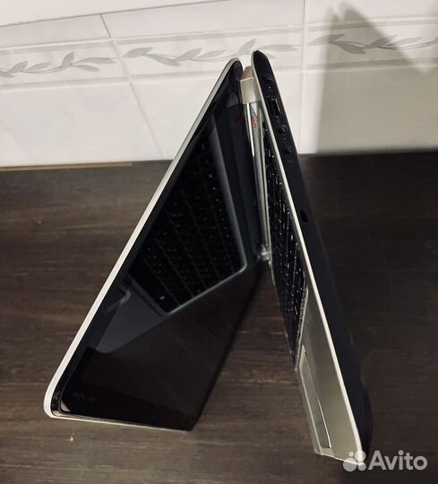 Ноутбук HP Envy 4-127er TouchSmart