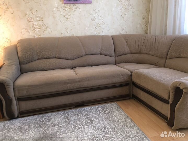 Большой угловой диван раскладной бу