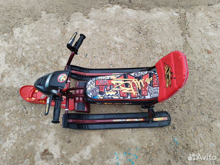 Детский снегокат бу