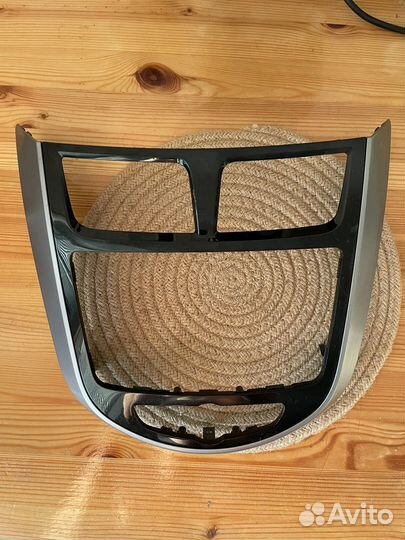 Рамка магнитолы 2din на Hyundai Solaris