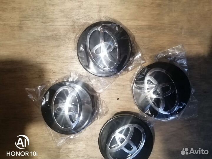 Колпачки на ступицу тойота королла