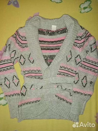 Платья, Кофточки на девочку 3-7 лет