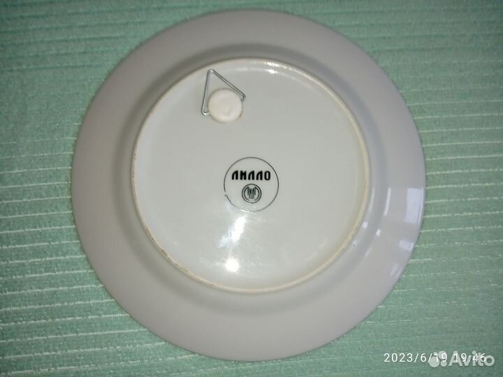 Декоративные настенные тарелки